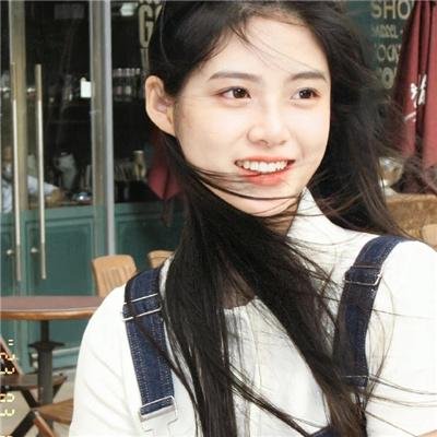 蝙蝠侠与哈莉·奎恩